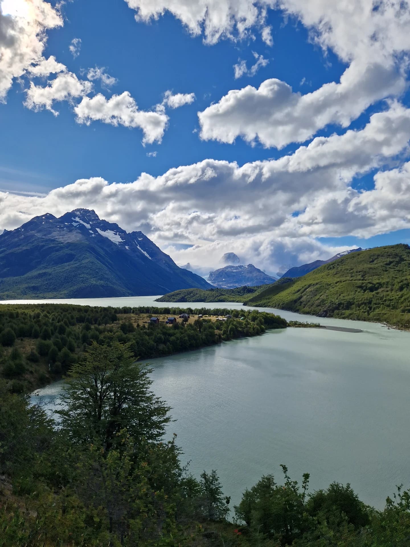 Lago Dickson with Camping Dickson on the far shore and the mountains behind